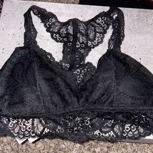 Lace Bralette in Black
